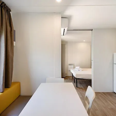 Mobile Ulivi 147 Tatil Evi Pietra Ligure
